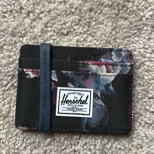 Herschel Card walket with the strap
